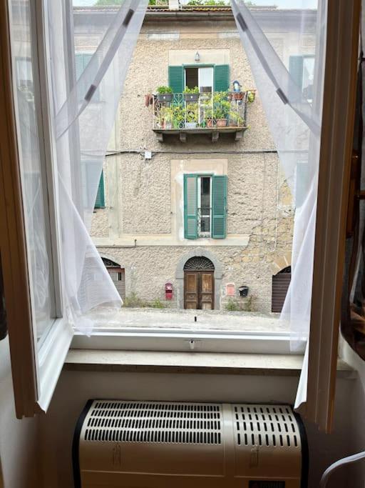 Appartement Alloggio Ad Uso Turistico Piave 47 à Gradoli Extérieur photo