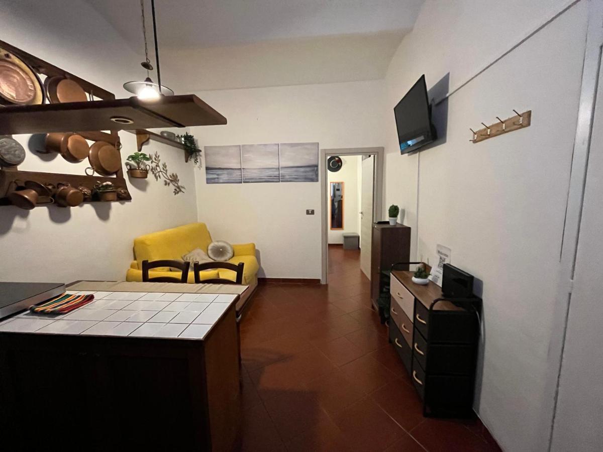 Appartement Alloggio Ad Uso Turistico Piave 47 à Gradoli Extérieur photo